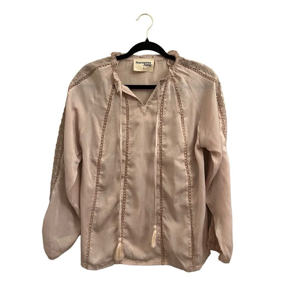 Savanna Jane Anthropologie blush pink embroidered blouse size S